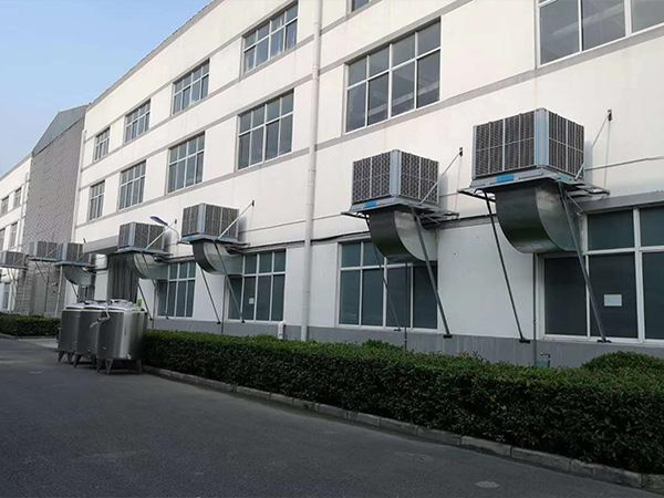 企業(yè)為什么選擇廠房環(huán)?？照{(diào)為車間降溫而不選擇傳統(tǒng)空調(diào)